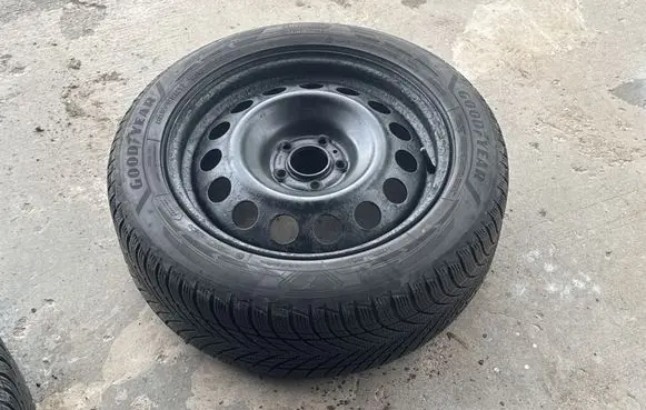 Toyota Proace R17 spare wheel