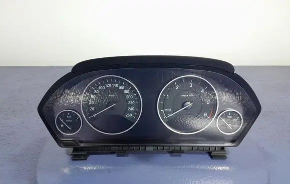 BMW X3 F25 Speedometer (instrument cluster) 6847241