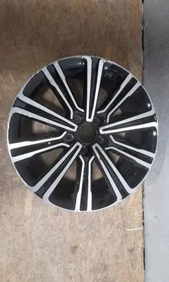 Hyundai i40 R18 alloy rim 529103Z810