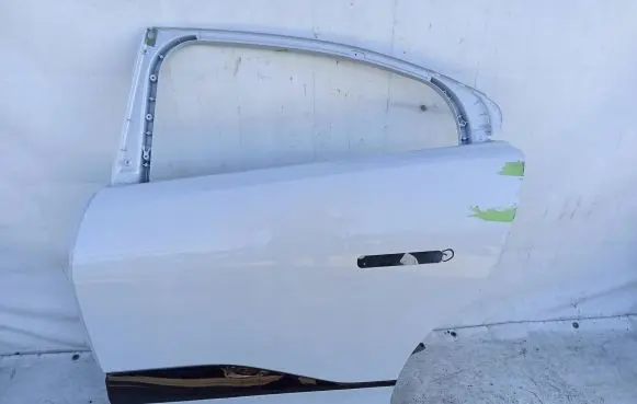 Jaguar I-Pace Rear door