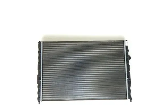 Volkswagen PASSAT B3 Coolant radiator 3A0121253