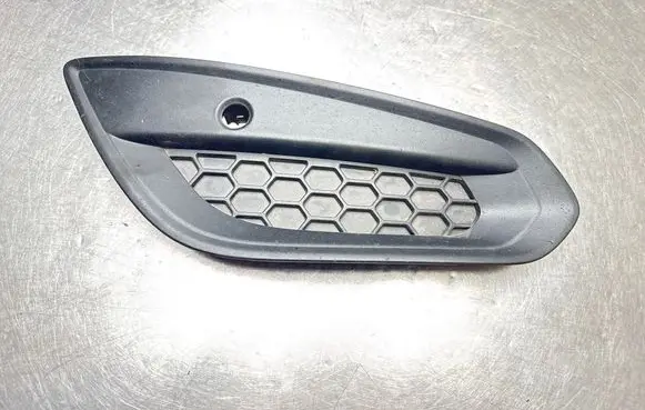 Volvo V60 Front fog light trim/grill 31294132 BP8BB