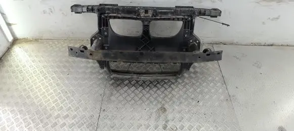 BMW 1 E81 E87 Radiator support slam panel bracket 51647193192 51117058450