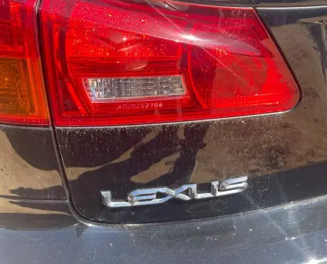 Lexus IS 220D-250-350 Tailgate rear/tail lights