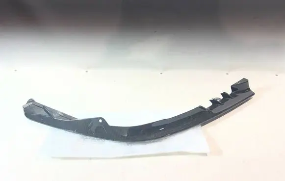 Ferrari SF90 Stradale Front bumper lip 827647