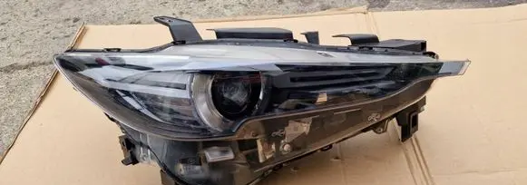 Mazda CX-5 II Headlight/headlamp 3917424300 20170615133044 KB8N51030