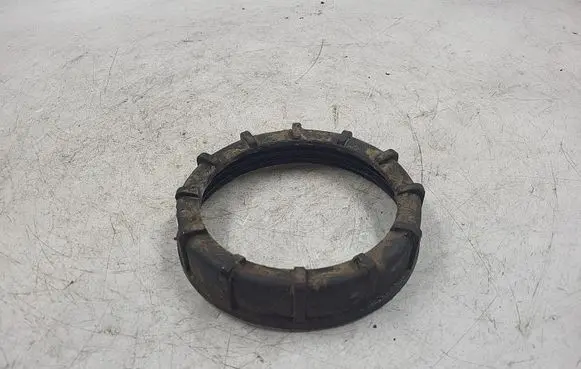 Audi A4 S4 B5 8D In tank fuel pump screw locking ring/nut 