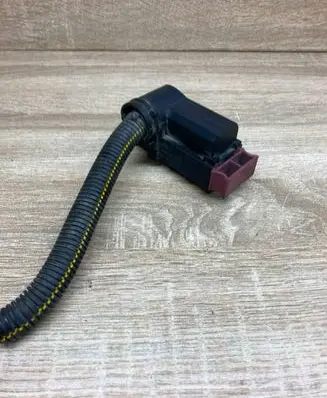 Opel Zafira A Plug wire 968537 12416841