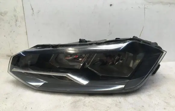Volkswagen Polo VI Headlight/headlamp 2G1941005