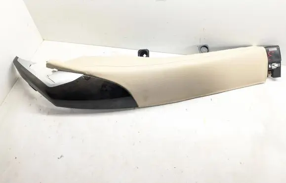 BMW 7 G11 G12 (C) pillar trim 7374648