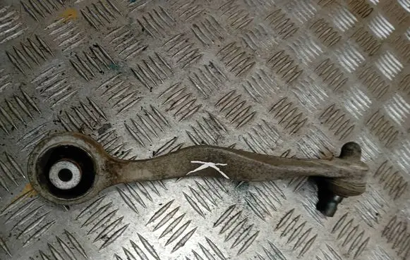 Audi A6 Allroad C5 Front control arm 00700046
