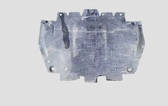 Citroen C5 Engine splash shield/under tray