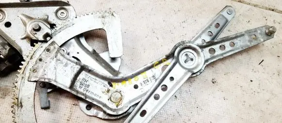 Volvo 960 Sliding door window regulator with motor 9126236
