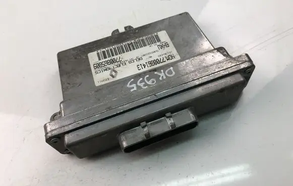 Renault 19 Engine control unit/module 7700861413