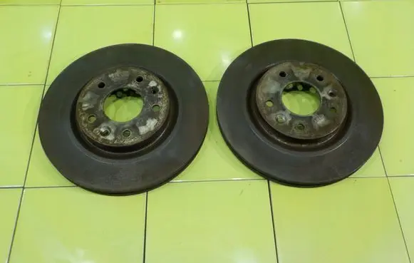 Nissan Leaf I (ZE0) Front brake disc PRZOD TARCZE