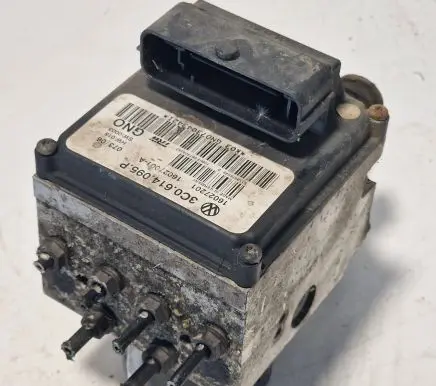 Volkswagen PASSAT B6 ABS Pump 3C0614095P 16027001A 16027201