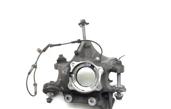 BMW 5 G30 G31 Rear wheel hub 33306866336 6866338