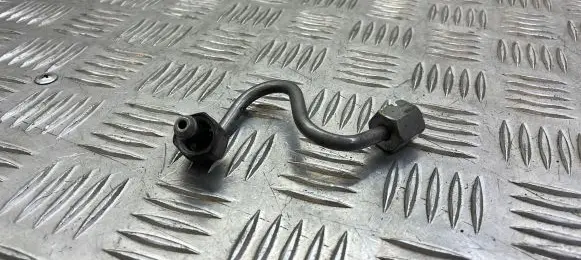 Mercedes-Benz E W212 Fuel injector supply line/pipe 