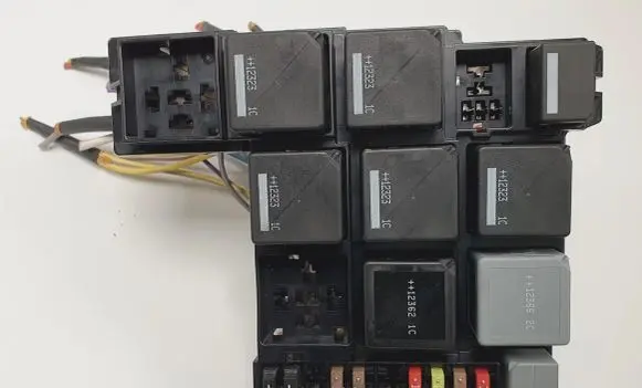 Jaguar XF X250 Fuse box set 8X2T-14A067-BA