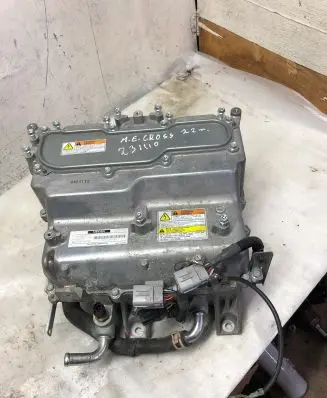 Mitsubishi Eclipse Cross Voltage converter inverter 9410A198N
