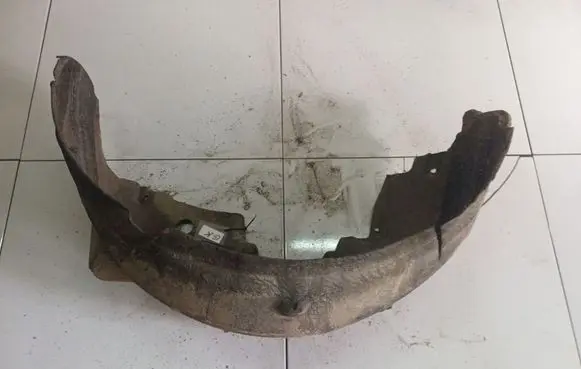 Toyota Corolla Verso AR10 Rear arch fender liner splash guards