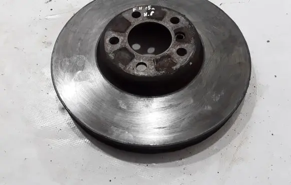 BMW 5 F10 F11 Front brake disc 6898729