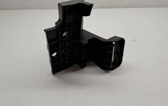 Volvo EX30 Front bumper mounting bracket 80001747