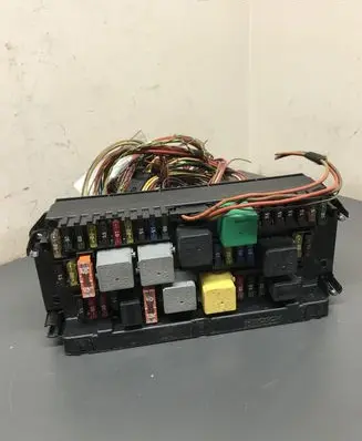 Mercedes-Benz E W212 Fuse module