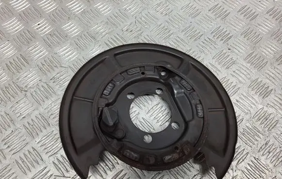 Toyota Verso Rear brake disc plate dust cover 465030F040