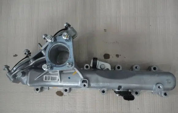 Mitsubishi Canter Intake manifold 504329879 5801885357