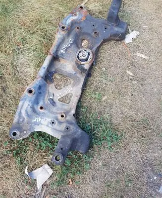Volkswagen Beetle A5 Front subframe
