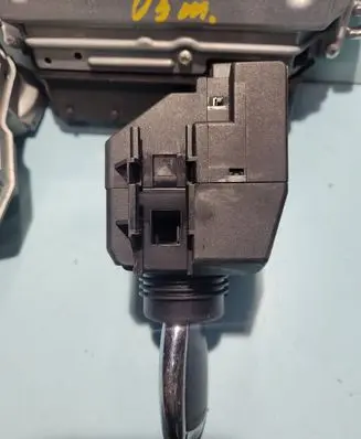 Mercedes-Benz E W211 Engine ECU kit and lock set A6421503779 0281012031 CR41130L6ZYL