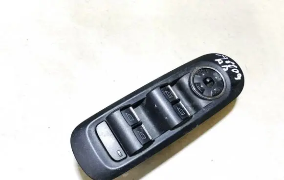 Ford Galaxy Electric window control switch 7s7t14a132ab 7s7t-14a132-ab
