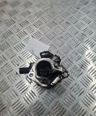 Renault Fluence Vacuum pump