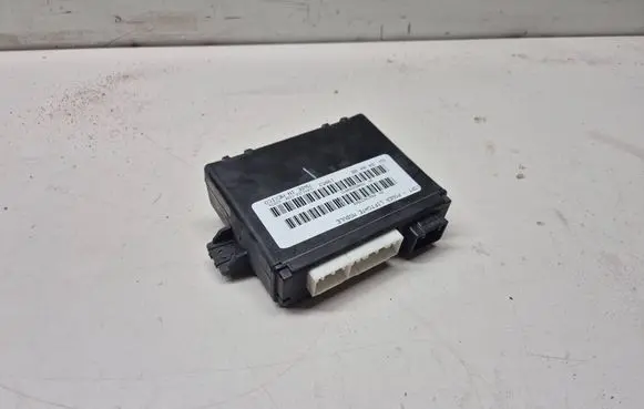 Dodge Grand Caravan Tailgate/trunk control unit/module P68192335AB