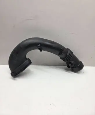 BMW 5 E60 E61 Turbo air intake inlet pipe/hose 7786013 10856710