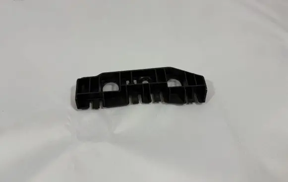 Audi A5 Front bumper mounting bracket 8W6853921A 8W6853921