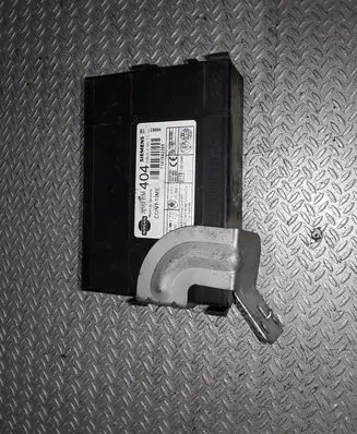 Nissan Primera Comfort/convenience module 28551BM404 5WK48511