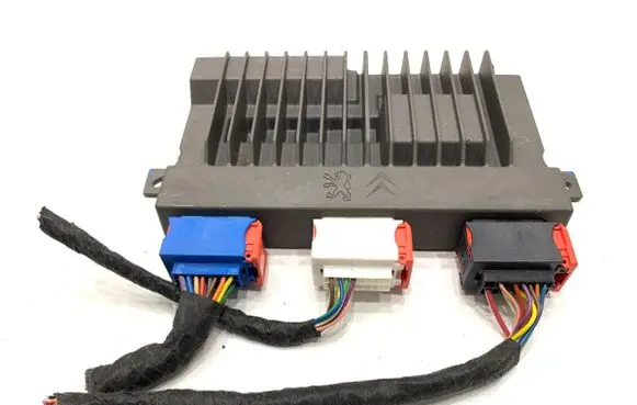 Peugeot 508 II Sound amplifier 9825899680
