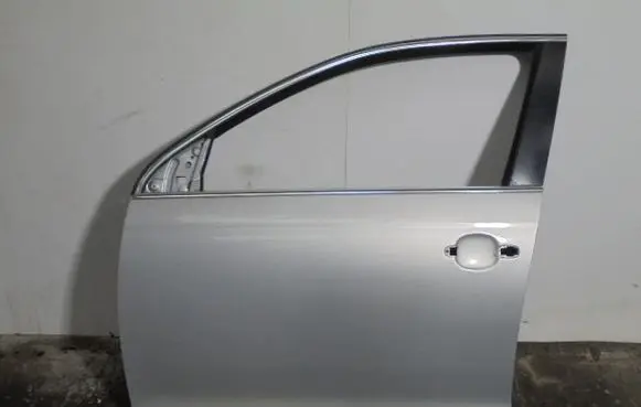 Volkswagen Golf Plus Front door 