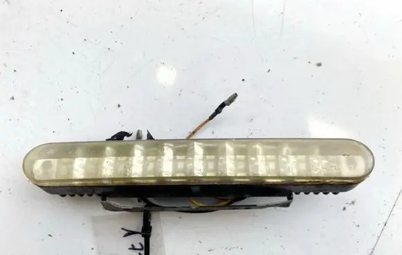 Volkswagen PASSAT B4 Third/center stoplight