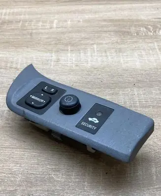 Toyota RAV 4 (XA20) Wing mirror switch 5544642020