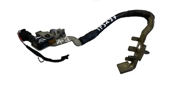 Audi A3 S3 8V Negative earth cable (battery) 5Q0915181J A2C75886000 H031050