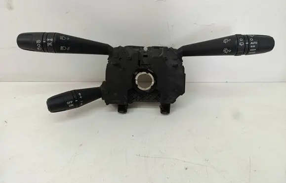 Alfa Romeo Giulietta Other switches/knobs/shifts 01560905850