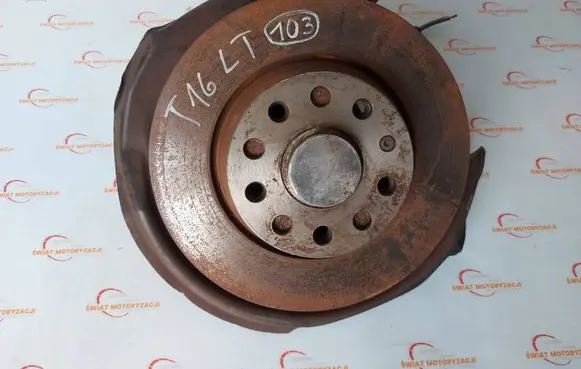 Volkswagen PASSAT B7 Rear wheel hub spindle/knuckle 3C0505435F