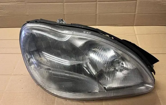 Mercedes-Benz S W220 Headlight/headlamp A2208200861 0301153272