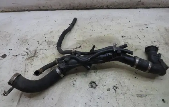 Toyota Avensis T270 Intercooler hose/pipe 17361-0X010