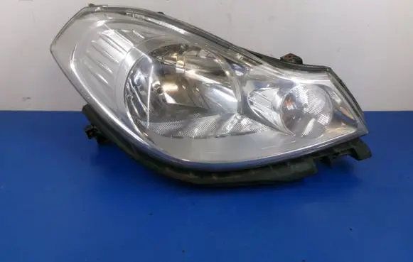 Renault Symbol II Headlight/headlamp