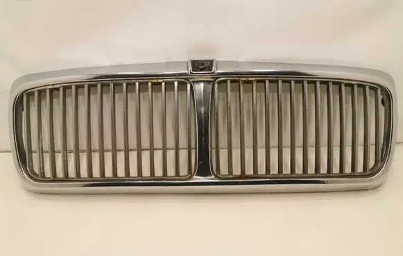 Jaguar XJ X40 Front grill