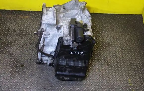 Mercedes-Benz A W176 Manual 5 speed gearbox A2463702102 4HTR39